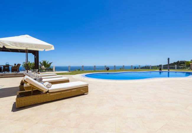 Villa i Estepona - Villa Alta Vista