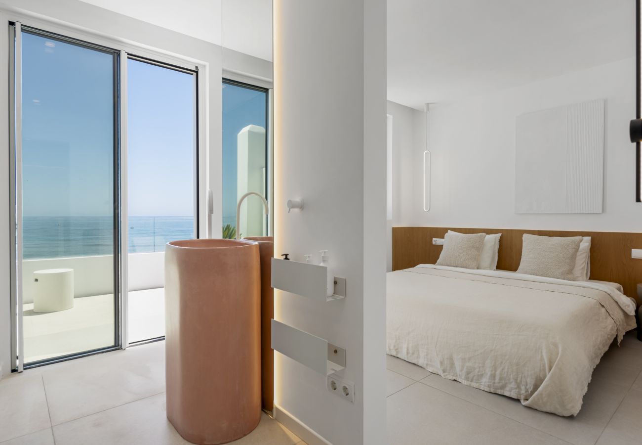 Byhus i Marbella - Playa Bella - Designer Beach Escape