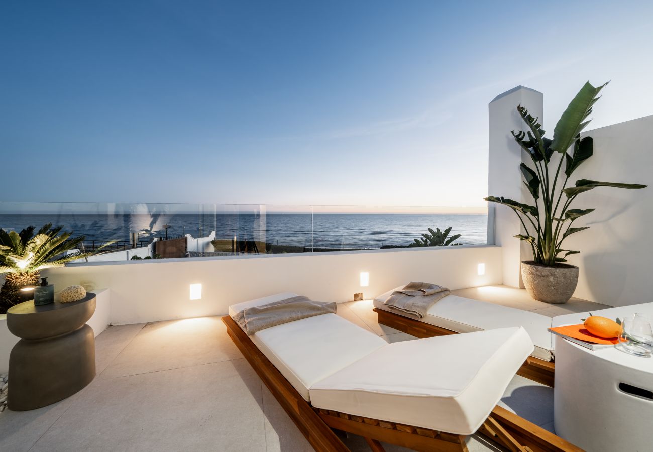 Byhus i Marbella - Playa Bella - Designer Beach Escape