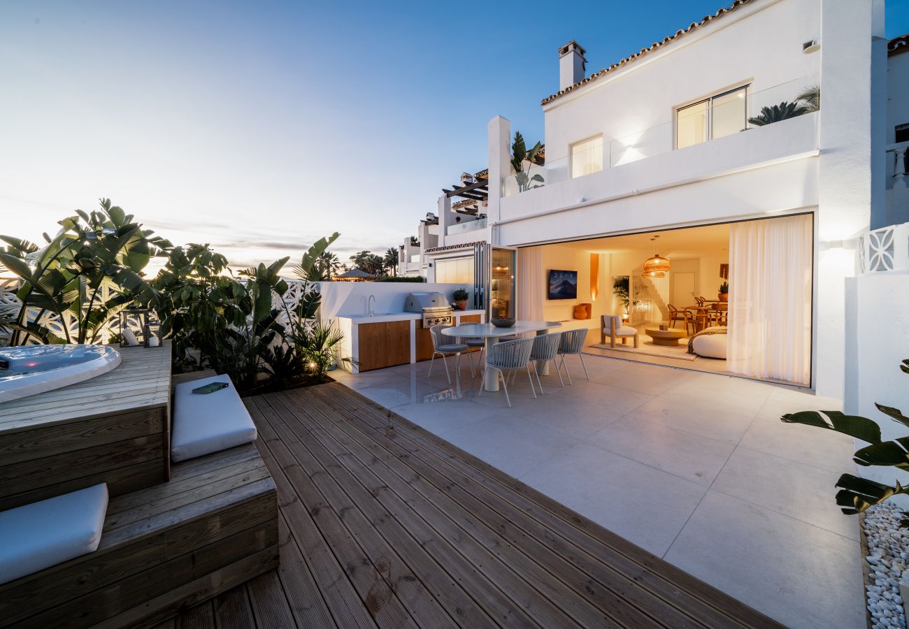 Byhus i Marbella - Casa Playa Bella