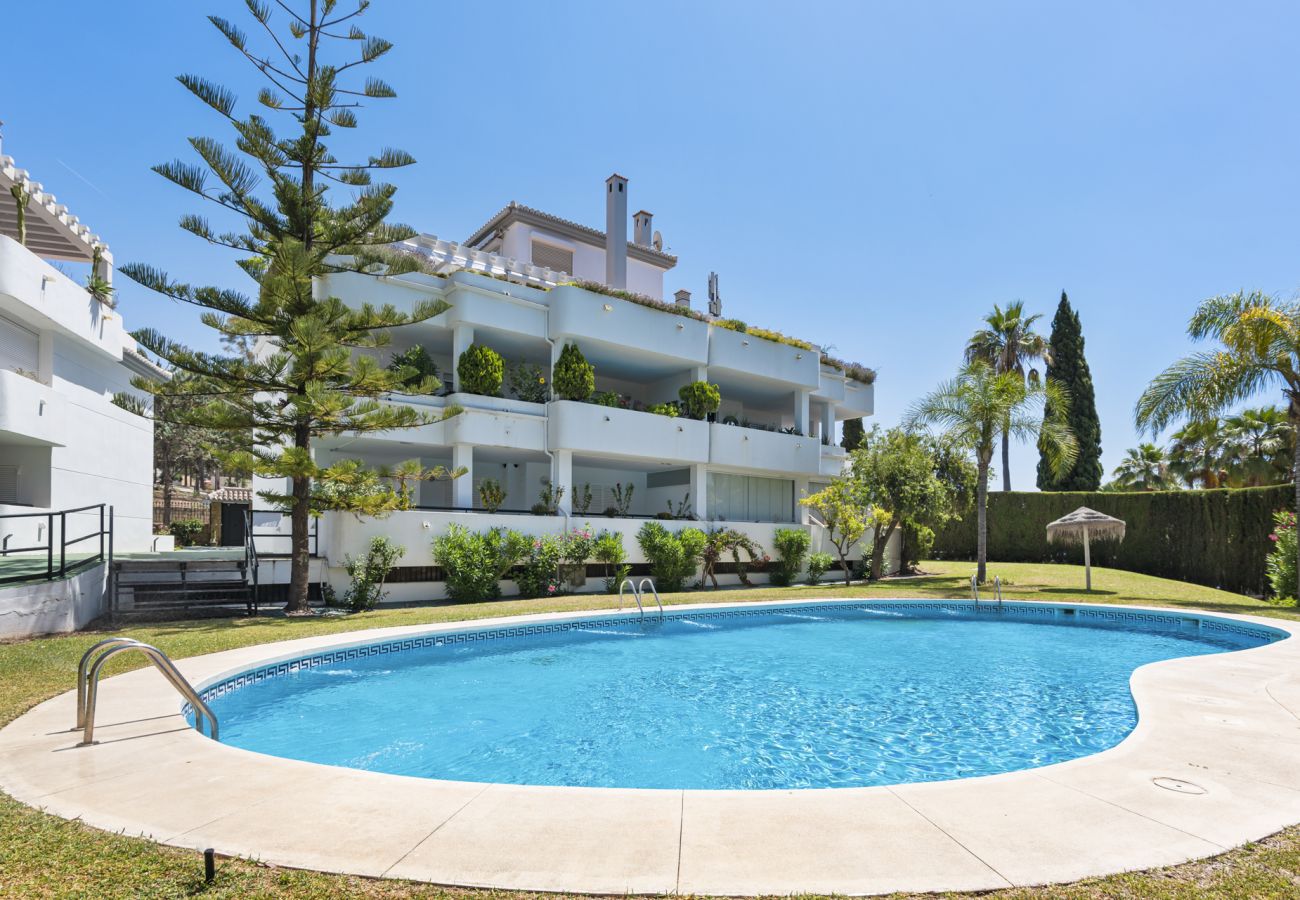 Ferienwohnung in Marbella - Balcon de Puente Romano