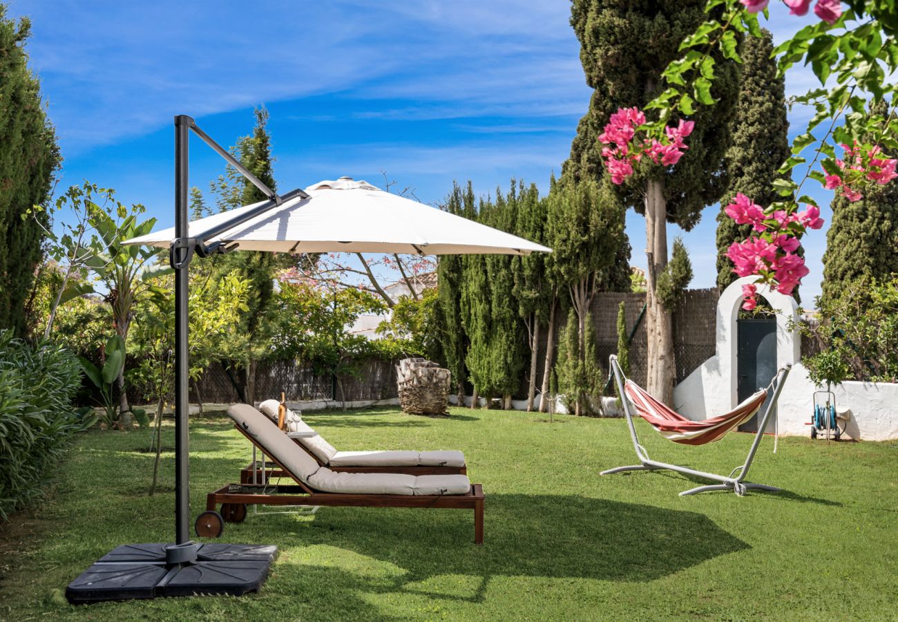 Stadthaus in Neu-Andalusien - Casa Blanca Mar