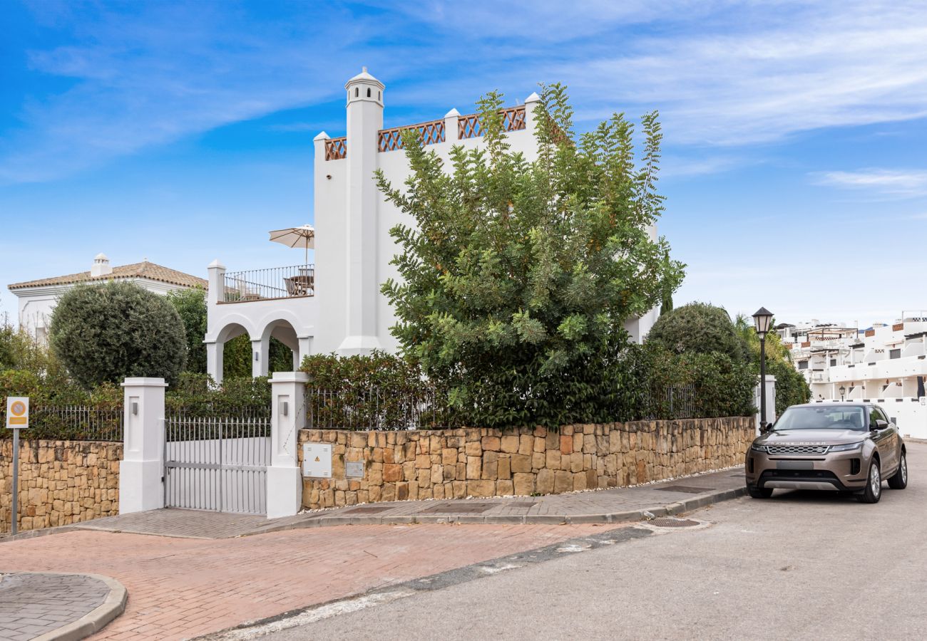 Villa in Estepona - Villa Pinot